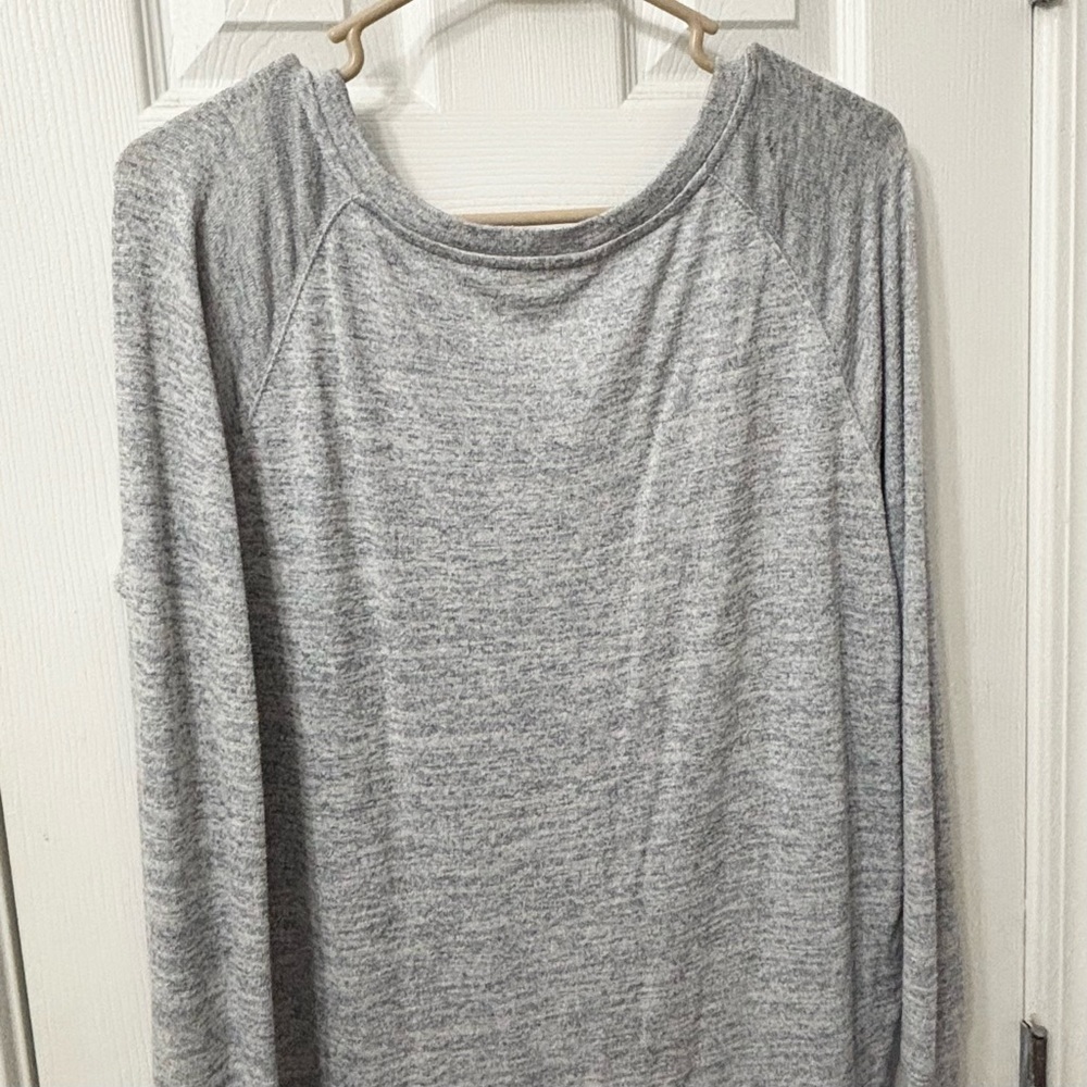 ❌SOLD❌ Athleta Luxe Pose Grey Marled Heathered Tunic Top Size Small Soft Long - Picture 6 of 12